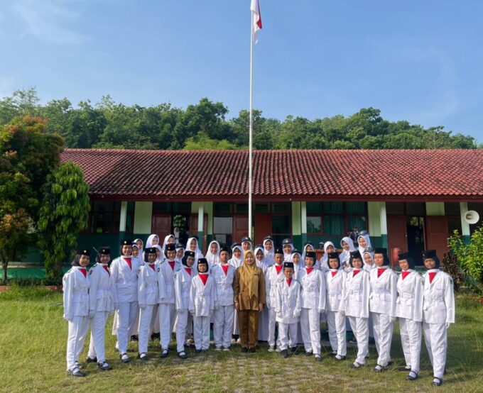 Website Sekolah SMPN 2 Maleber.